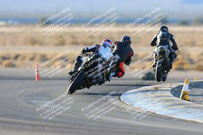 media/Jan-11-2025-CVMA (Sat) [[ddeb3f563a]]/Race 14-500-350 Supersport/